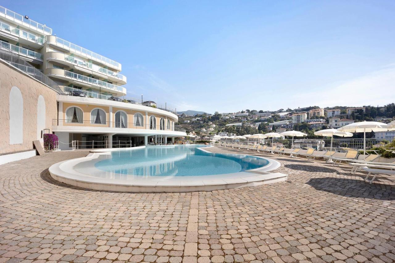 Modus Vivendi Trilocale Deluxe Aparthotel Sanremo Eksteriør bilde
